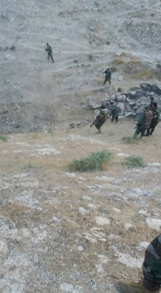 Bi wêne.. Pêşmergeyan 3 çekdarên DAIŞê kuştin